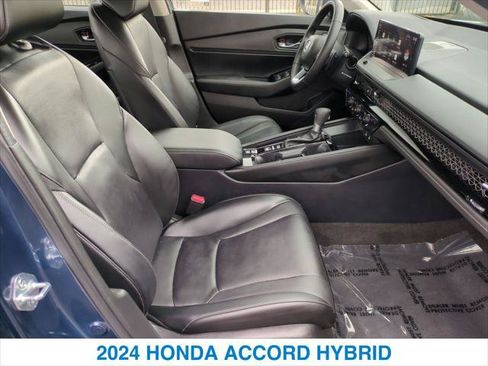 Certified 2024 Honda Accord Touring image 25