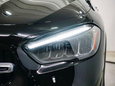 Used 2025 Mercedes-Benz GLA 250 image 7