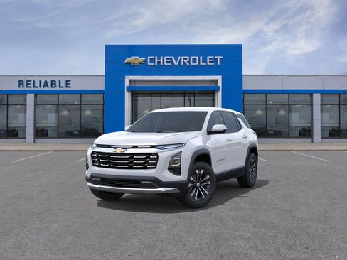 New 2026 Chevrolet Equinox LT w/ Convenience Package II image 8