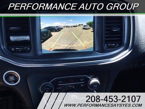 Used 2018 Dodge Charger R/T w/ Blacktop Package RWD image 21