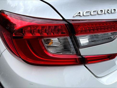 Used 2021 Honda Accord EX-L image 23