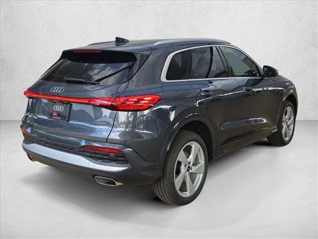 New 2026 Audi Q5 Premium w/ Premium Plus AWD/4WD image 5