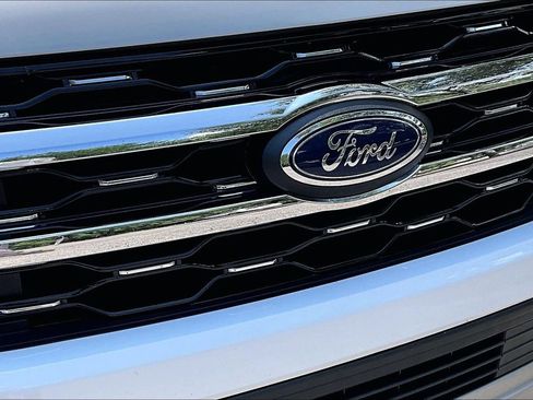 Used 2024 Ford Expedition Limited AWD/4WD image 33