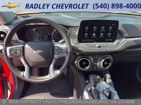 Used 2023 Chevrolet Blazer LT AWD/4WD image 18