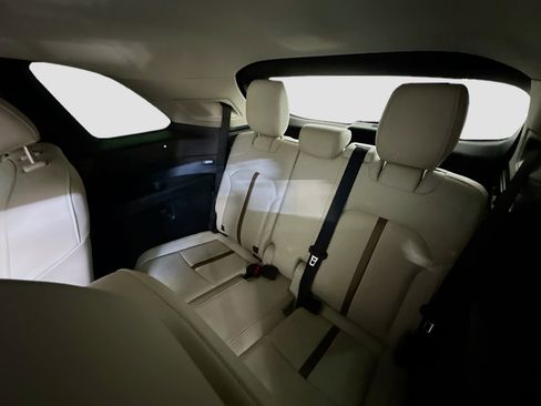 Used 2024 MAZDA CX-90 Plug-In Hybrid w/ Premium Plus AWD/4WD image 31