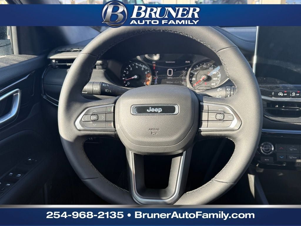 New 2026 Jeep Compass Latitude AWD/4WD image 17