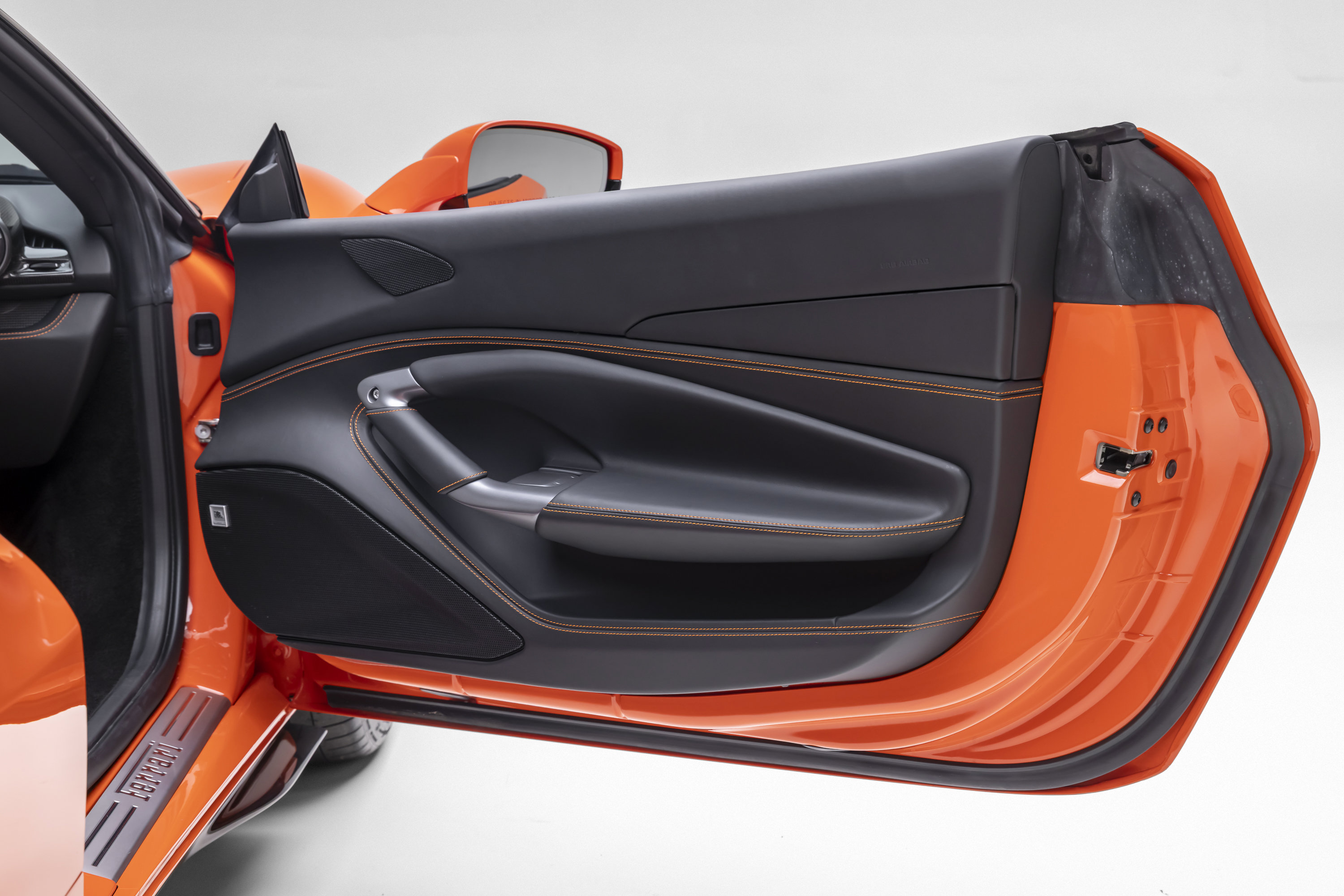 Certified 2021 Ferrari F8 Tributo RWD image 56