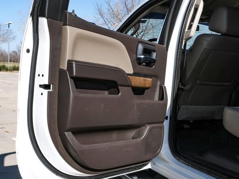 Used 2017 Chevrolet Silverado 2500 LTZ w/ Duramax Plus Package image 47