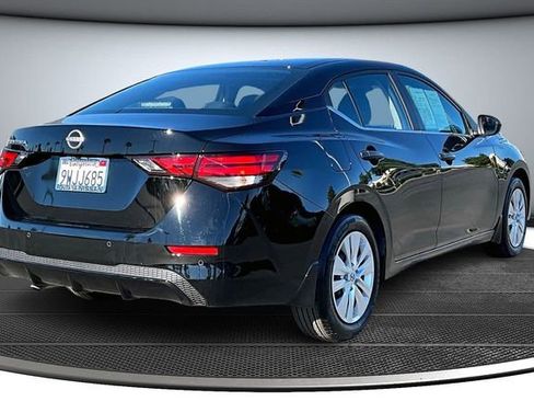 Certified 2025 Nissan Sentra S image 6