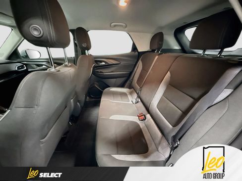 Used 2023 Chevrolet TrailBlazer LT w/ Convenience Package FWD image 26