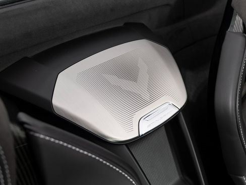 Used 2021 Chevrolet Corvette Stingray Premium Conv w/ Chrome Exterior Badge Package image 27