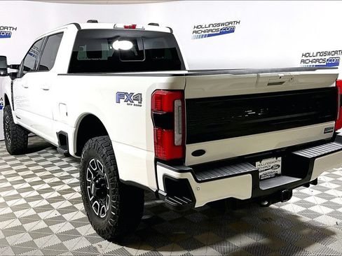 Certified 2025 Ford F250 Platinum AWD/4WD image 8