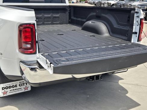 New 2026 RAM 3500 Tradesman AWD/4WD image 4