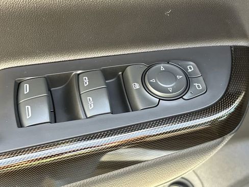 Used 2023 GMC Acadia AT4 w/ LPO, Floor Liner Package AWD/4WD image 31