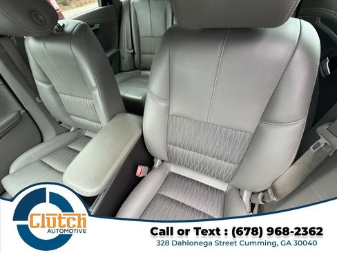 Used 2015 Chevrolet Impala LT w/ Convenience Package FWD image 15