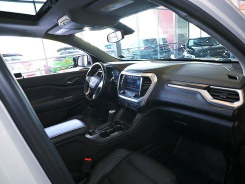 Used 2018 GMC Acadia SLT AWD/4WD image 26