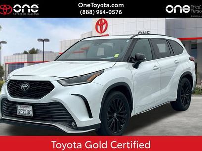Used 2023 Toyota Highlander XSE