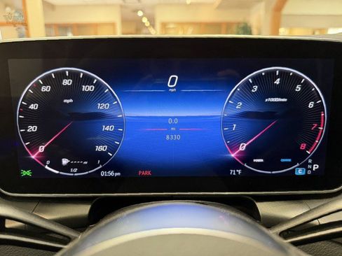 Used 2024 Mercedes-Benz GLC 300 4MATIC image 15