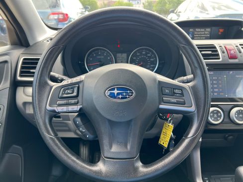 Used 2016 Subaru Forester 2.5i Premium w/ All-Weather Package AWD/4WD image 9