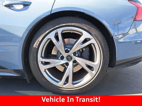 Used 2024 Audi e-tron GT Premium Plus image 7