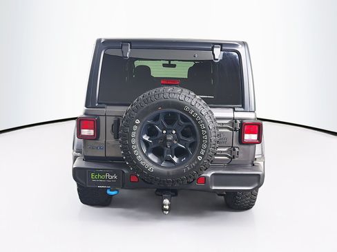 Used 2023 Jeep Wrangler Unlimited w/ 8.4" Radio Group AWD/4WD image 7