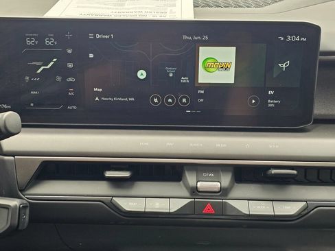 Certified 2024 Kia EV9 Wind AWD/4WD image 14