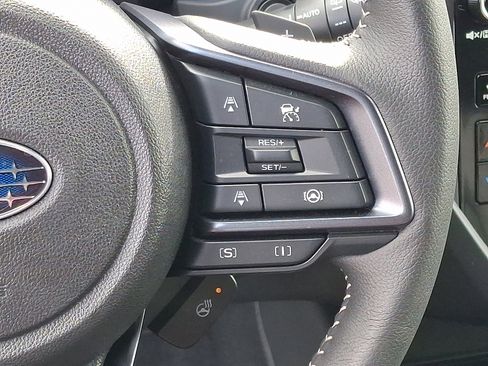 Certified 2025 Subaru Forester Limited image 23