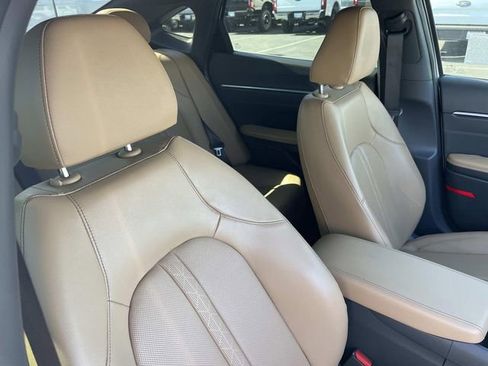 Used 2022 Hyundai Sonata Limited image 36