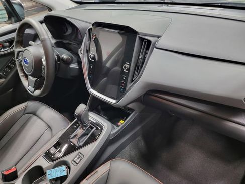Used 2026 Subaru Crosstrek 2.5i Limited AWD/4WD image 17