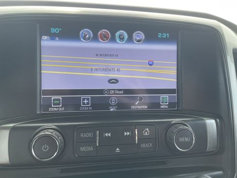Used 2018 Chevrolet Silverado 2500 LTZ w/ Vortec Plus Package AWD/4WD image 26