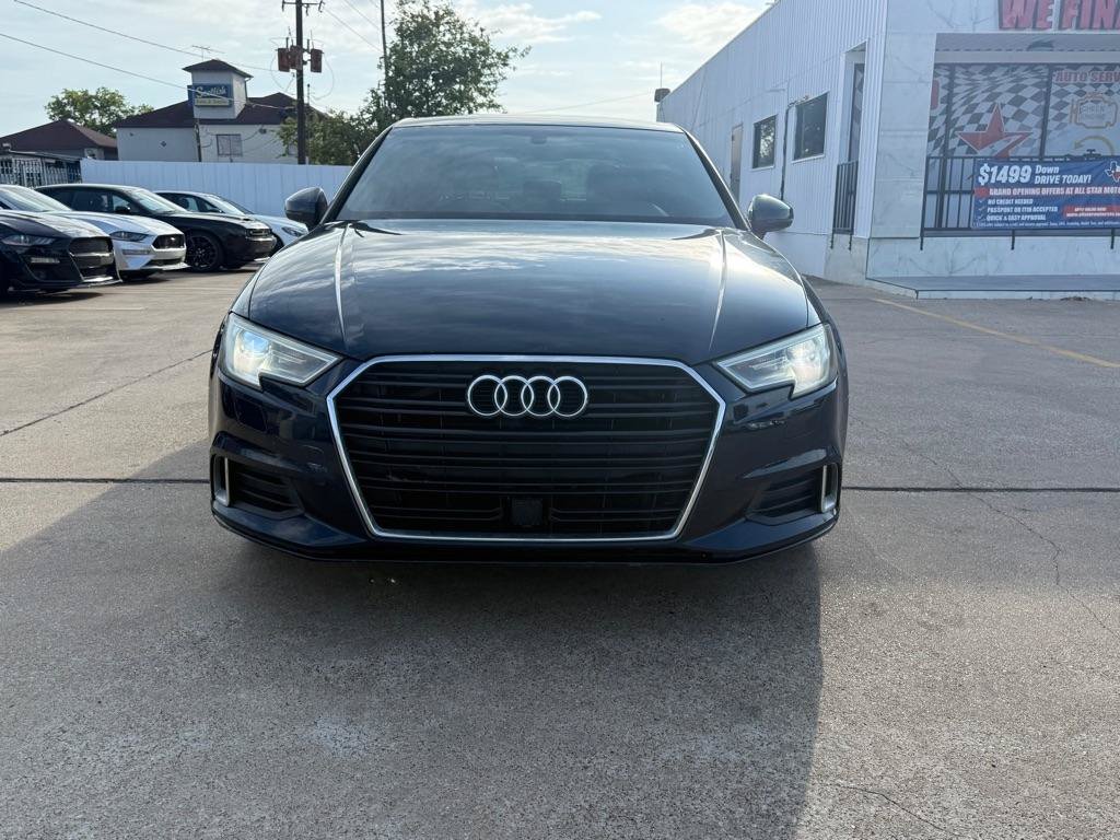 Used 2018 Audi A3 2.0T Premium FWD image 2