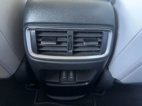 Used 2020 Honda CR-V Touring image 37