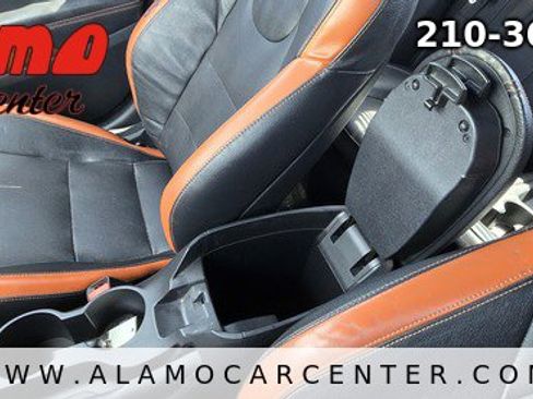 Used 2016 Hyundai Veloster Turbo image 33