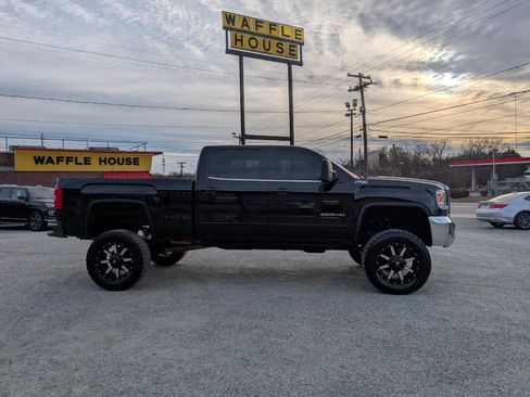 Used 2015 GMC Sierra 2500 SLE w/ SLE Preferred Package image 5