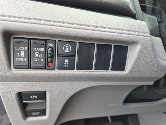 Used 2024 Honda Odyssey EX image 30