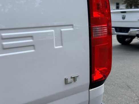 Used 2021 Chevrolet Colorado LT w/ Fleet Safety Package RWD image 12