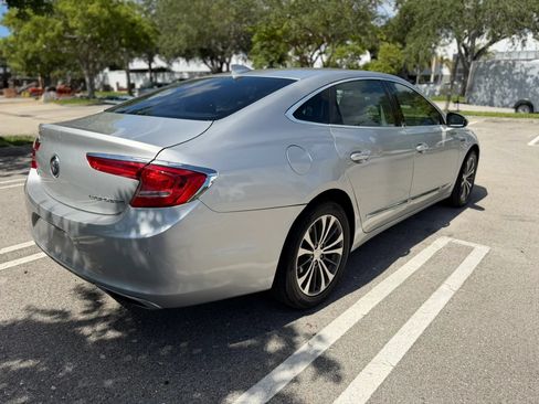 Used 2018 Buick LaCrosse Essence FWD image 7