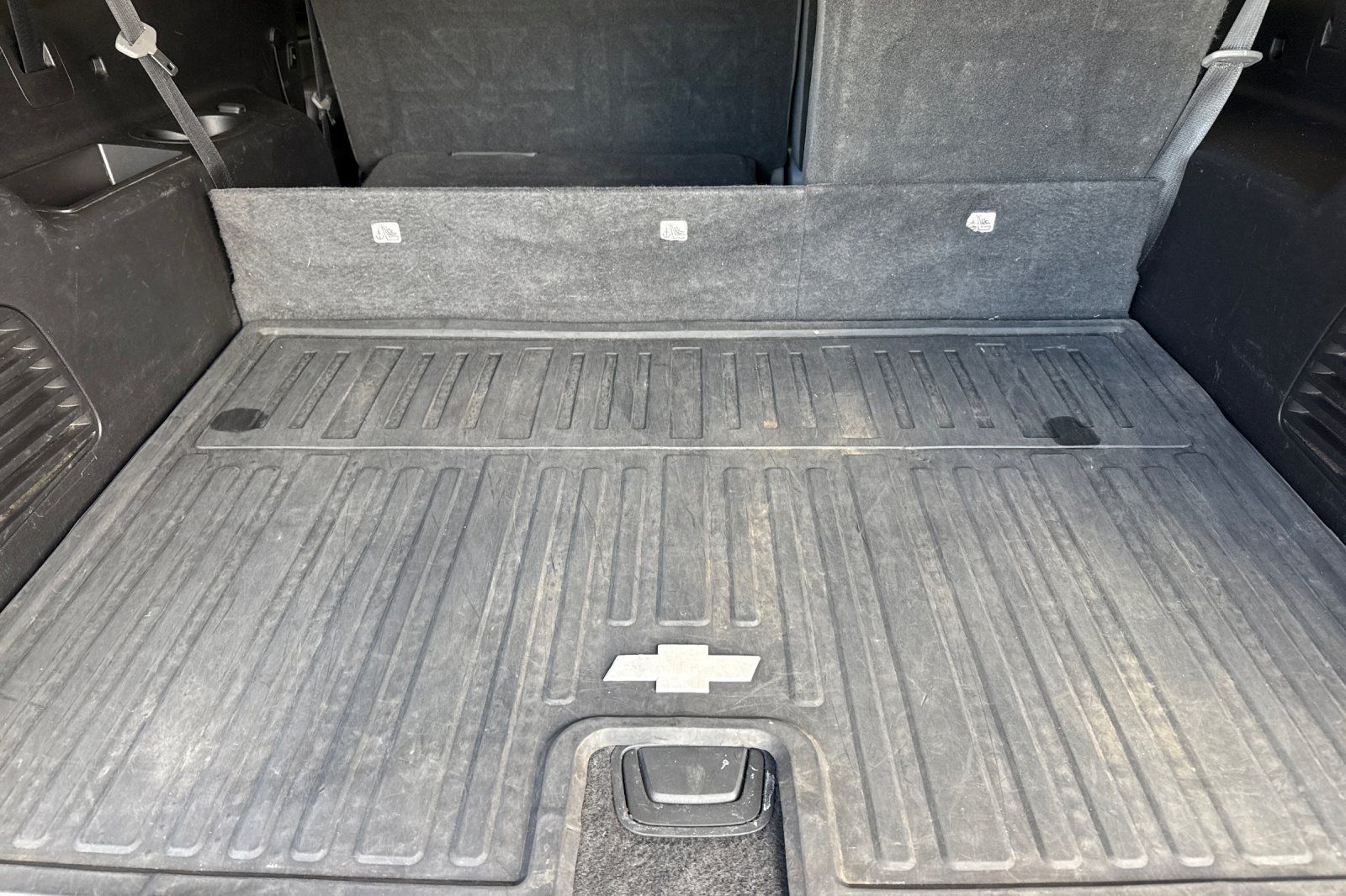 Used 2019 Chevrolet Suburban LT w/ Luxury Package AWD/4WD image 20