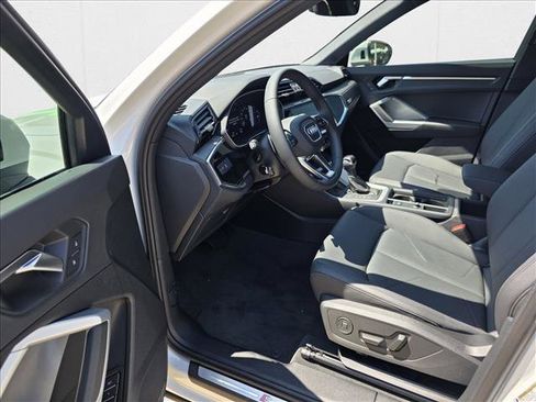 New 2025 Audi Q3 2.0T Premium image 14