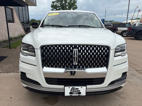 Used 2022 Lincoln Navigator L Reserve AWD/4WD image 7