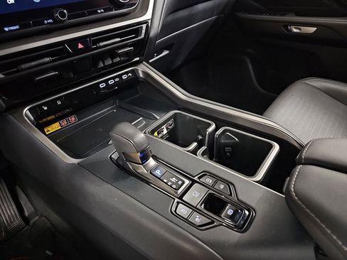 Used 2024 Lexus TX 350 AWD w/ Captains Chair Package image 28