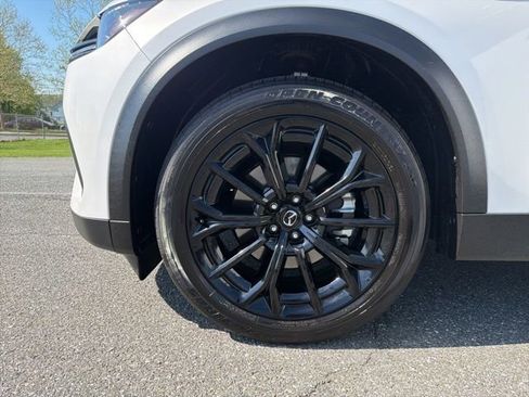 Used 2025 MAZDA CX-70 Plug-In Hybrid w/ Premium Plus AWD/4WD image 26