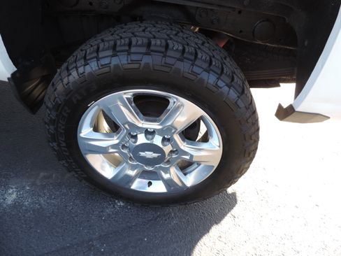 Used 2019 Chevrolet Silverado 2500 LTZ w/ Duramax Plus Package image 23