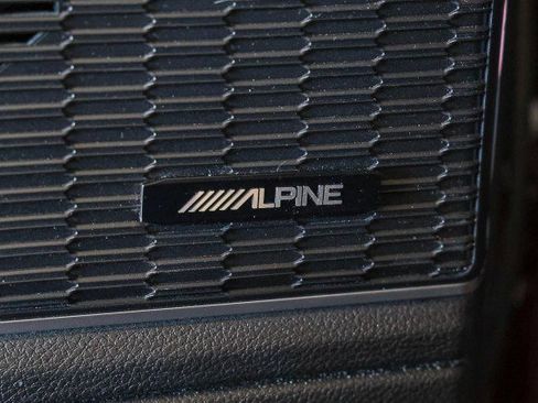 Used 2022 Jeep Grand Cherokee Limited 4xe image 30