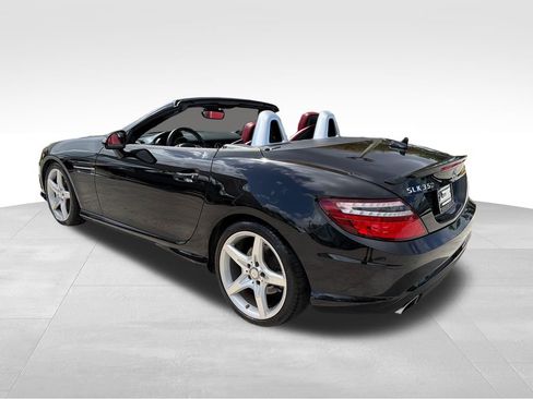 Used 2014 Mercedes-Benz SLK 350 image 5