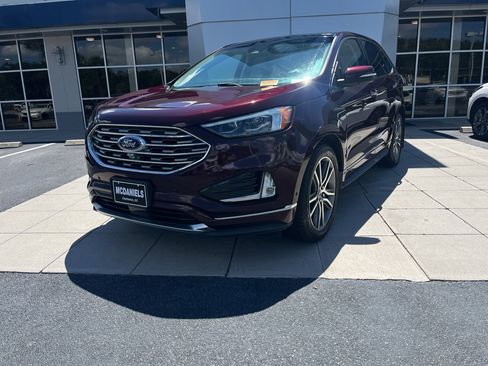 Used 2019 Ford Edge Titanium w/ Equipment Group 301A AWD/4WD image 1