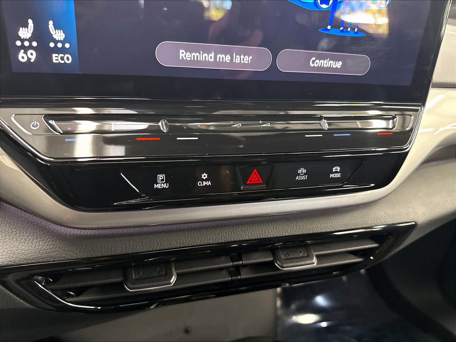 Used 2023 Volkswagen ID.4 Pro S AWD/4WD image 19