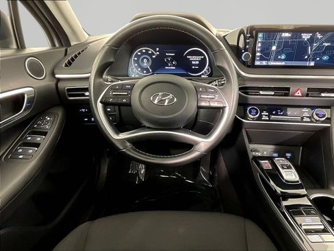 Used 2023 Hyundai Sonata SEL w/ Convenience Package FWD image 8