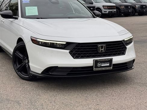 Used 2023 Honda Accord Sport image 3