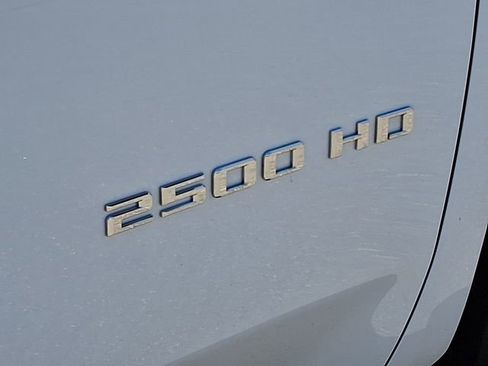 Used 2024 Chevrolet Silverado 2500 Custom w/ Custom Value Package image 25